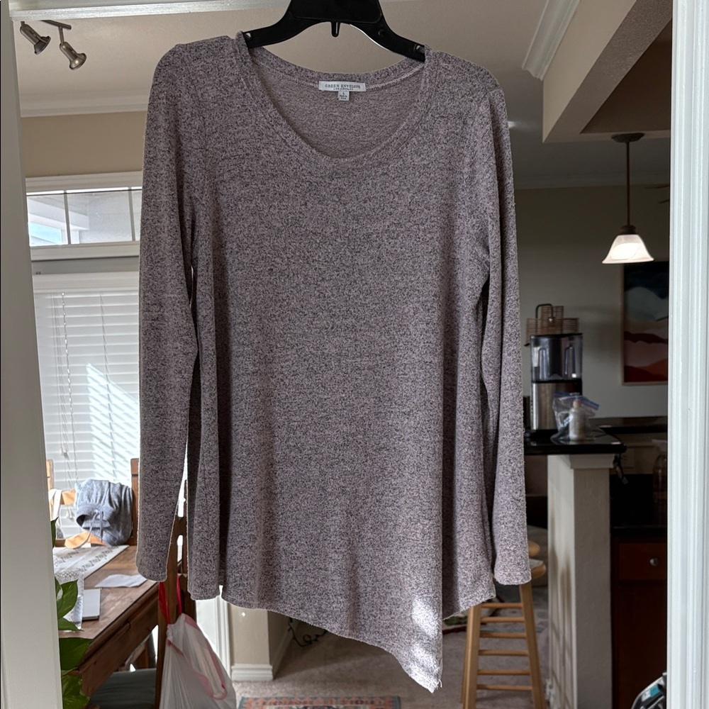 Green Envelope Charcoal Long Sleeve Top